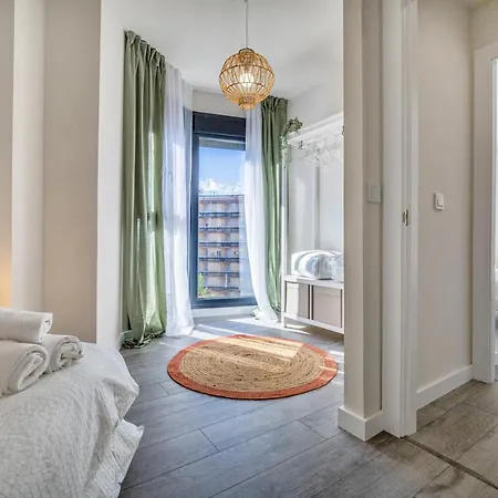 Costasol33 Aptos 1 Y 2 *